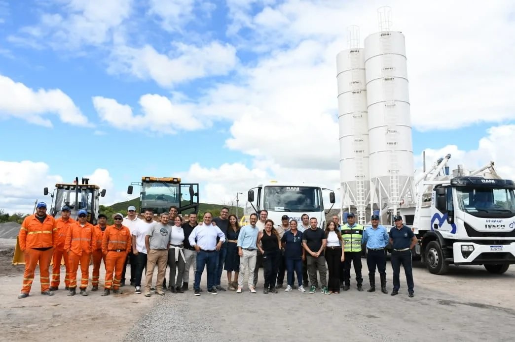 Nuevos vehículos para fortalecer el parque automotor municipal