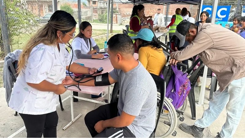 Operativo de salud y servicios en el CIC de San Benito