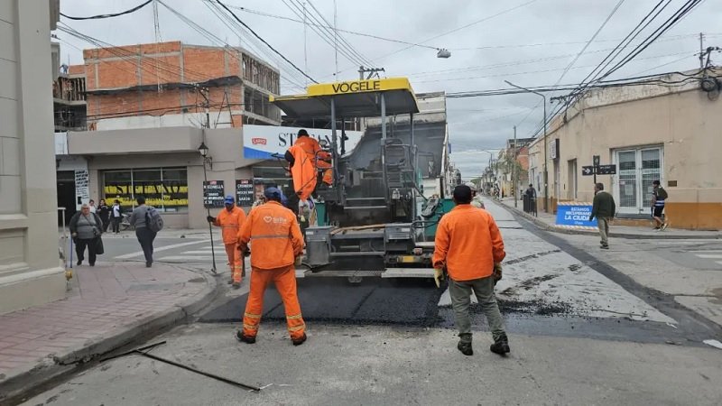 Comenzó la repavimentación de la calle Florida
