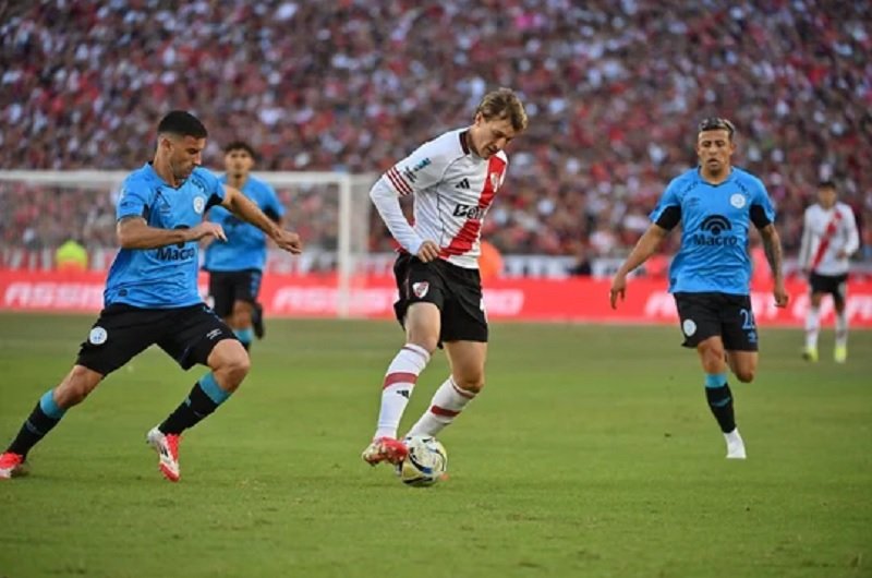 River goleó a Belgrano en el Monumental